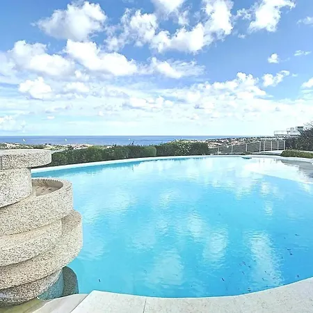 Spacious Villa Osma 5 - Sea View Vakantiehuis